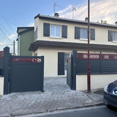 Chambre Pour 2 Personnes Avec Lit Separe Dans La Banlieue Parisienne 호텔 봉디 외부 사진