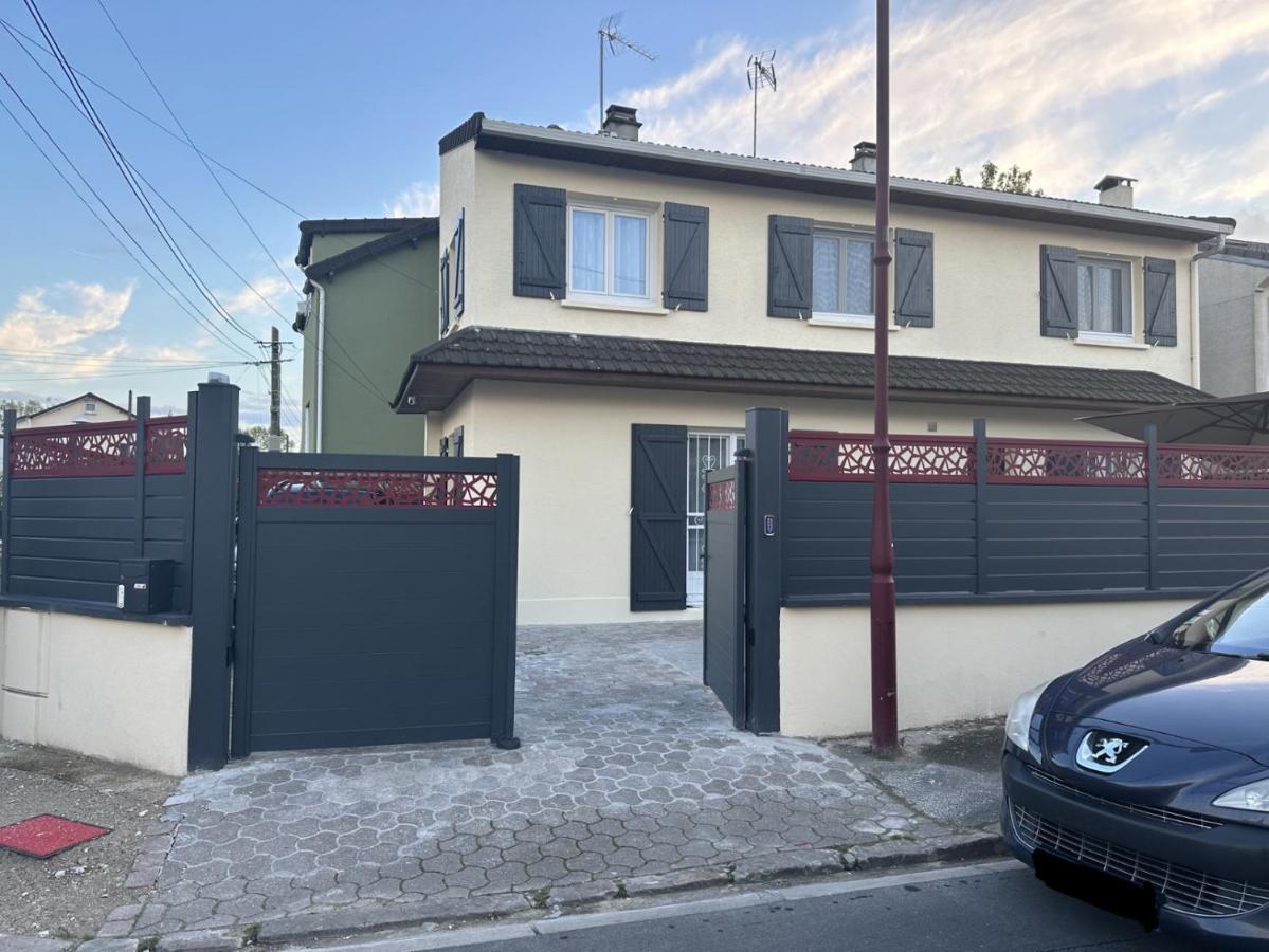 Chambre Pour 2 Personnes Avec Lit Separe Dans La Banlieue Parisienne 봉디 외부 사진
